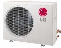 Pohled na výkonnou vnější jednotku domácí klimatizace (LG)