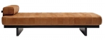 Denní lůžko DS-80/91 (De Sede), masivní buk a kůže, 200 x 90 x 58 cm, cena od 130 662 Kč, ABITARE.