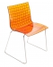 Židle X3 (Maxdesign), skořepina z polykarbonátu a desmopanu, rám z chromované oceli, cena od 7 070 Kč, ALAX.