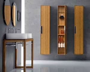 Koupelnový nábytek Canavera (LINEA BETA), materiál bambus, ceny: vysoká skříň (32 x 20 x 190 cm) 12 570 Kč, policová skříňka 8 790 Kč, stůl pod umyvadlo od 6 700 Kč, IL BAGNO. Koupelnový nábytek Canavera (LINEA BETA), materiál bambus, ceny: vysoká skříň (32 x 20 x 190 cm) 12 570 Kč, policová skříňka 8 790 Kč, stůl pod umyvadlo od 6 700 Kč, IL BAGNO.