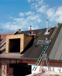 Střecha se všemi náležitostmi a nezbytnými doplňky rozhodně patří k nejsložitějším stavebním a montážním konstrukcím budovy.