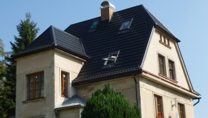 Rekonstrukce střechy tradiční vícegenerační vily