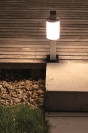 Exteriérová nástěnná a sloupková svítidla z řady Osram Noxlite Cylinder zvýší bezpečnost i komfort každého domu. Cena od 775 Kč (OSRAM). Exteriérová nástěnná a sloupková svítidla z řady Osram Noxlite Cylinder zvýší bezpečnost i komfort každého domu. Cena od 775 Kč (OSRAM).