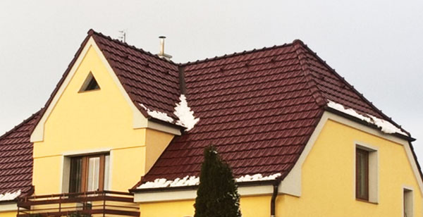 Příklad správného odvětrání střechy (TONDACH)