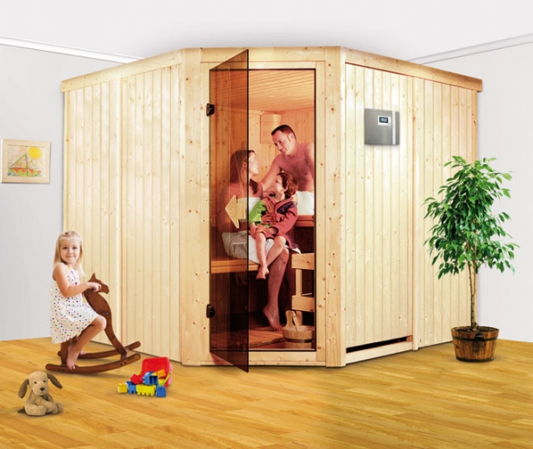 Domácí finská sauna poskytuje uvolnění a pečuje o zdraví celé rodiny. Na fotografii model Farin. (Foto: Mountfield)