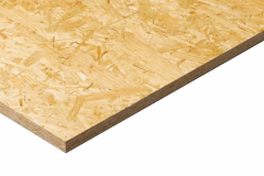 Na rozdíl od rostlého dřeva má OSB deska vysokou tvarovou stabilitu, nehrozí jí bobtnání, praskání či kroucení. Není postižena ani dalšími obvyklými nešvary dřeva, jako jsou suky, trhliny, zárosty apod.