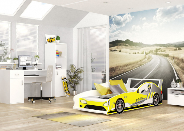 Postel ve tvaru Formule 1 se prodává s matrací a roštem vybaveným systémem Flexi,  rozměry matrace 160 × 80 cm, cena 3 650 Kč, www.pokojicky-tepe.cz  