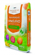 Převládající složkou v podzimním hnojivu je draslík, který posílí travní kořeny. (FOTO: Agro)