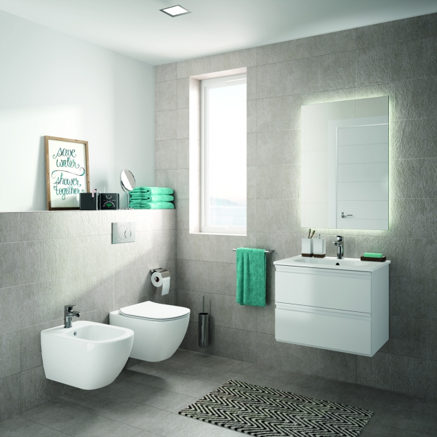 Kolekce TESI nabízí nejrůznější možnosti a varianty řešení jak pro klasické rodinné koupelny, tak pro samostatné toalety nebo menší koupelny k ložnicím apod. (Ideal Standard) Kolekce TESI nabízí nejrůznější možnosti a varianty řešení jak pro klasické rodinné koupelny, tak pro samostatné toalety nebo menší koupelny k ložnicím apod. (Ideal Standard)