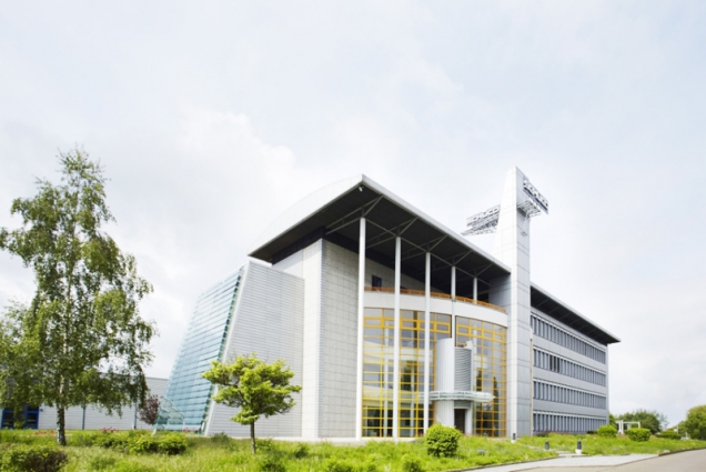 Správní budova společnosti Schüco Polymer Technologies KG ve Weißenfelsu.