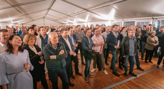 HANÁK FORUM - nově otevřený luxusní showroom nábytku a dveří