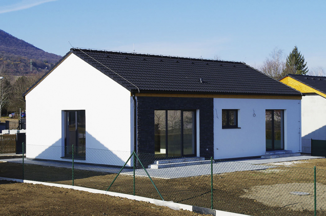Z každé typovky vzniká originál, za který se majitelé opravdu stydět nemusí. Důkazem jsou fotografie domů postavených dle typových projektů G SERVIS CZ.