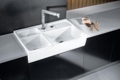 Modulový dřez Centra 90 A, šířka 90 cm, určený pro hloubku pracovní desky 60 cm, barva Grönland, excentrické ovládání výpusti, cena (bez DPH) 24 850 Kč, SYSTEMCERAM