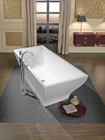 Volně stojící masivní duo vana z kolekce La Belle s netradičním tvarem a komfortní velikostí 180 x 80 cm, vyrobená z exkluzivního materiálu Quaryl (VILLEROY &amp; BOCH), dodává se i ve vestavné verzi. Cena (bez DPH) 118 750 Kč, KOUPELNY PTÁČEK