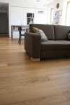 Mladší značka LM Flooring má rovněž co nabídnout.