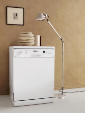 Myčky s technologií Power zone mají výkonnou a úspornou funkci - 6. smysl MAX - a jsou určeny pro 12 sad nádobí. Předpokládaná cena od 20 000 Kč, WHIRLPOOL