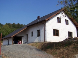 Marušce se splnil sen - díky novému domu se zbavila nájmu a užívá si prostorného bydlení