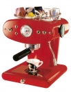 Kávovar Espresso X1 (Francis!Francis!), design Luca Trazzi, v různých barvách, standardně dodáván s pákou na kávu v kapslích, lze dokoupit páku na mletou kávu, cena 19 590 Kč, BÍLÉ ZBOŽÍ