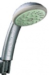 Dva druhy masážního proudu má sprchová hlavice Tempesta, průměr 10 cm, cena 972 Kč, GROHE
