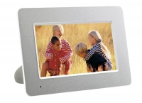 Digitální fotorámeček AF5075 (Agfa), 7" LCD displej, USB, dálkové ovládání, tři výměnné rámečky, 2 190 Kč, PENTA