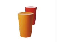 Barevné sedačky Container Stool (MOOOI), cena 3 968 Kč, HORIZONT
