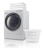 Pračka NA-16VX1 (Panasonic), nízká spotřeba energie (A -20 %), úspora vody díky nakloněnému bubnu, po ukončení praní se automaticky vypíná napájení, cena 24 995 Kč, DATART
