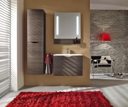 Minimalistický design má nábytek z řady Next2U (VILLEROY &amp; BOCH), ceny: skříňka pod umyvadlo (podle provedení a rozměru) od 23 000 Kč, vysoká skříňka od 40 550 Kč, KREINER EXKLUSIV