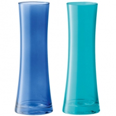Set dvou kusů váz z kolekce Coro (LSA International), sklo, výška 17 cm, cena 402 Kč, www.vasdesign.eu