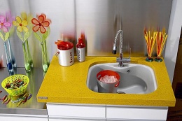 POP 44 (Luisina Design) je exluzivní keramický dřez určený k montáži pod pracovní desku. Cena bez DPH je 10 500 Kč (Jelínek)