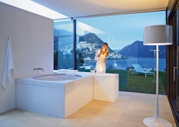 Vana Blue Moon (Duravit), 140 x 140 x 58 cm, cena od 52 152 Kč (ALISEO)