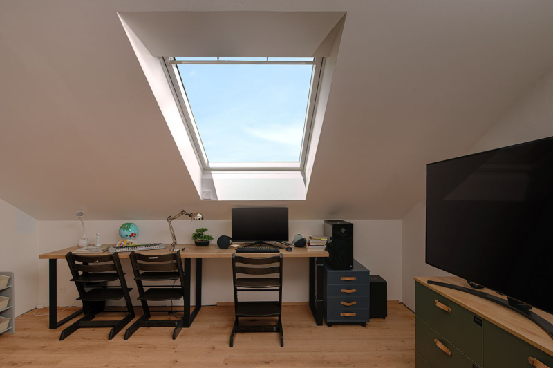 Se střešními okny VELUX získal dům světlo i novou energii