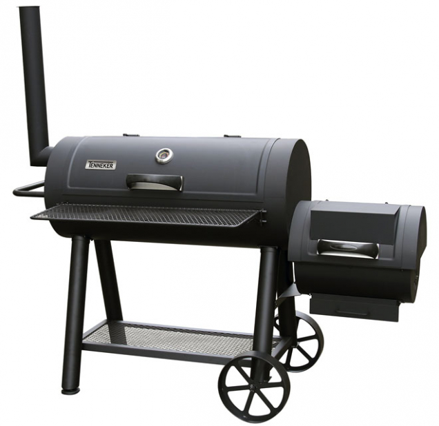 6. Gril s udírnou: Gril Tennerker TC Smoker XL disponuje dvěma grilovacími komorami a poslouží i jako udírna. Jeho stabilní masivní konstrukce na kolečkách je vyrobena z odolného žáruvzdorného materiálu. Výrobce: Tennerker, cena: 13 790 Kč, www.hornbach.cz