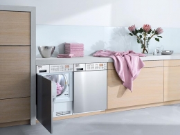 Vestavná pračka Miele W2839 s automatikou pro úsporu spotřeby vody a energie a sušička Miele T4839C pro šetrné a energeticky úsporné sušení