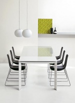 Jídelní stůl Twice (Bonaldo), cena od 44 000 Kč, SPACE4LIVING
