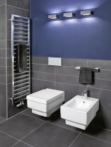 Řadu umyvadel a nábytku kolekce Memento rozšířil závěsný klozet a bidet v bílém provedení. Ceny: klozet 17 345 Kč, sedátko 6 694 Kč, bidet 16 600 Kč