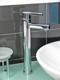 Baterie Lineare (GROHE) k umyvadlu na desku, cena 8 900 Kč, GROHE