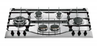 Střední část šestihořákové plynové desky PH 960MST IX (ARISTON) lze využít mimo jiné i na ohřev nádob nepravidelných tvarů, cena 14 490 Kč, TAUER ELEKTRO
