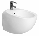 Klozet i bidet z této série lze pořídit i v závěsném provedení