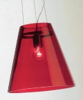 Závěsná lampa Cheope (Vistosi), chrom v kombinaci s pískovaným sklem, v různých barevných odstínech, průměr 32 cm, max. délka 120 cm, cena 7 090 Kč, WILLIAMS