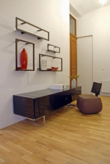 Zařízení celého interiéru svěřil zaneprázdnění manažér studiu Ligne Roset