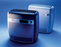 Čistička je poměrně jednoduchý přístroj, i když se začínají objevovat i modely s elektronickou řídící jednotkou Air Cleaner Z 7040, doporučená cena 8 525 Kč (ELECTROLUX)