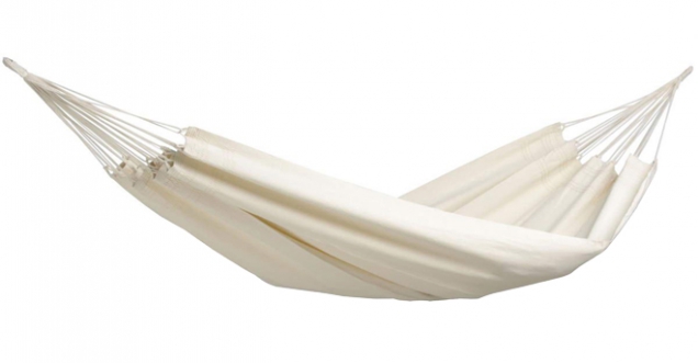 V jejich stylu: Houpací síť Barbados Natura pro dvě osoby, 100% bavlna, plocha k ležení 230 x 150 cm, www.22.cz