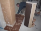 Původně jsem byla rozhodnuta pro světlou, tu k našemu štěstí samozřejmě neměli a tak jsme zvolili tmavší.
