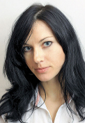Radí Anna Dolejská, absolventka Právnické fakulty Univerzity Karlovy v Praze. Zabývá se mimo jiné dopady nového občanského zákoníku na jím dotčené oblasti.