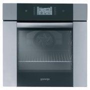 Vestavná trouba Gorenje B 9090 E má programovatelné hodiny s termosondou, dotykové ovládání, několik možností ohřevu, rozmrazování a odnímatelné skleněné dveře pro snadnější údržbu. Nyní je možné ji koupit i se speciálním boxem pro vaření v páře za zvýhodněnou cenu 24 990 Kč