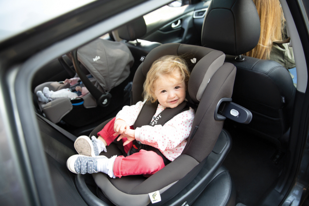 JOIE i-Venture dark pewter (Zdroj: JOIE)