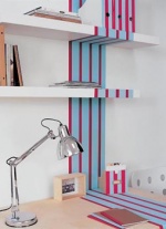 Pořadače a další úložné prvky z neupravené překližky najdete v různých variantách. Pořadač KNUFF stojí 99 Kč. (IKEA)