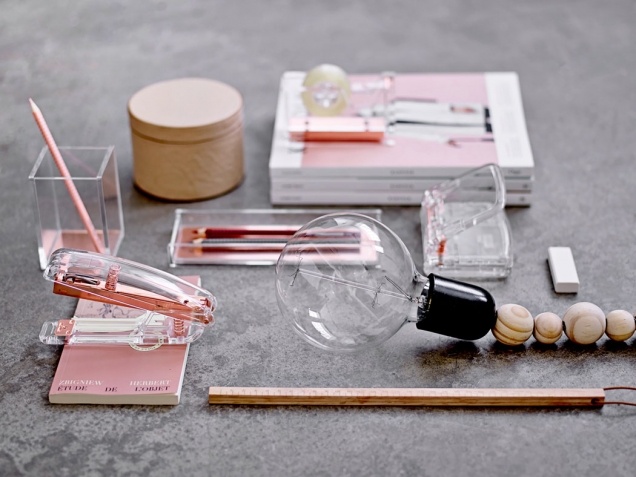 Originální doplňky Bloomingville Rose Gold udělají z pracovny stylovou místnost, cena od 490 Kč, www.nordicday.cz