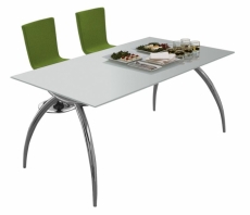 Stůl Diablo (Calligaris), matný nebo lesklý chrom, skleněná deska v transparentním nebo mléčném provedení, elipsovitý nebo obdélníkový tvar, 130 x 85, 160 x 90, 180 x 90 nebo 180 x 100 cm, cena od 16 500 Kč, AMBER INTERIER