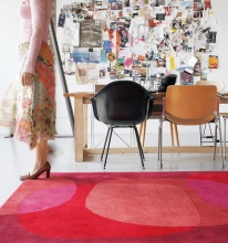 Koberec Como Overlap (Brink and Campman), 100% akryl, v rozměru 140 x 200 cm stojí 9 395 Kč, CARPET DESIGN